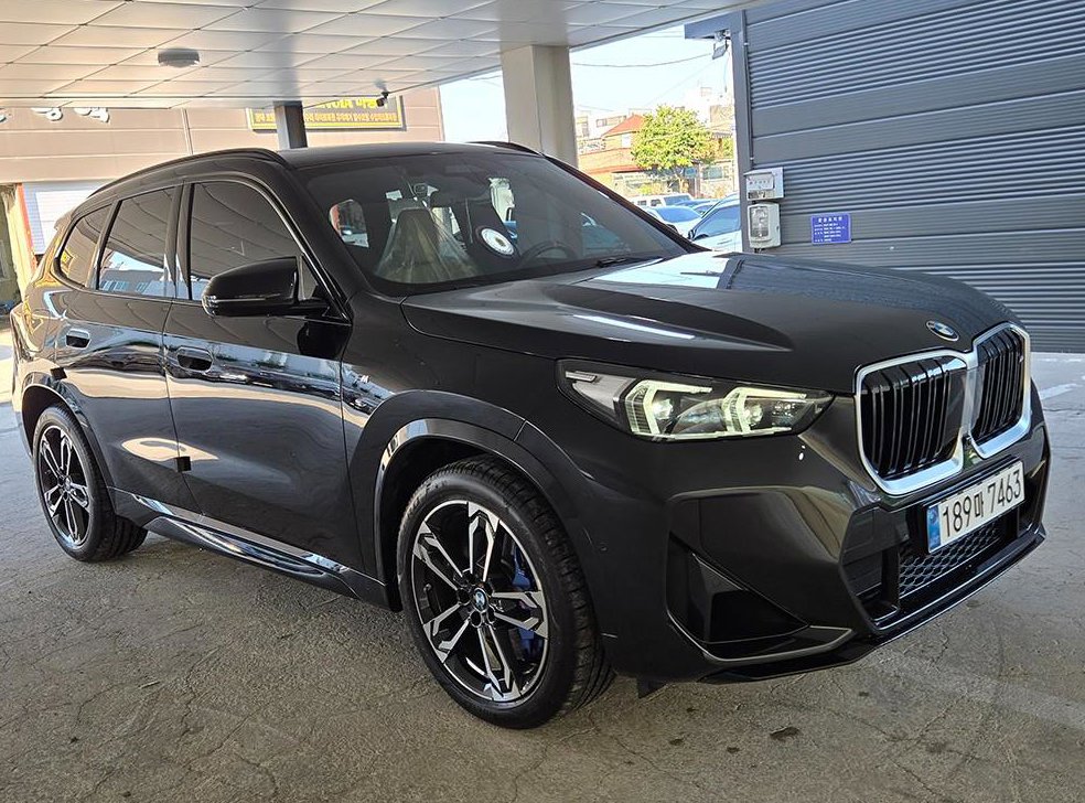 BMW X1 M35i xDrive 사진 2