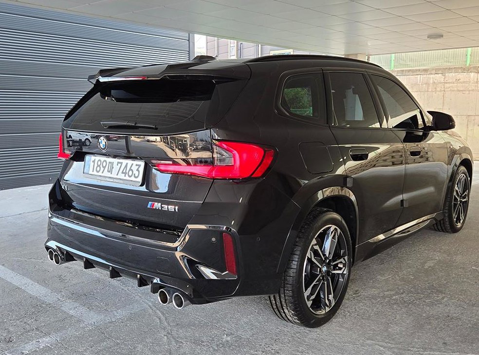 BMW X1 M35i xDrive 사진 3