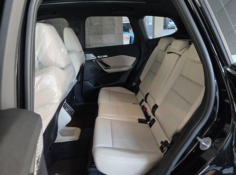 BMW X1 M35i xDrive 사진 6
