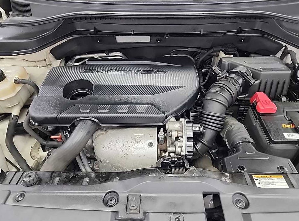 KG모빌리티(쌍용)  티볼리 4WD 디젤 1.6 RX 사진 5