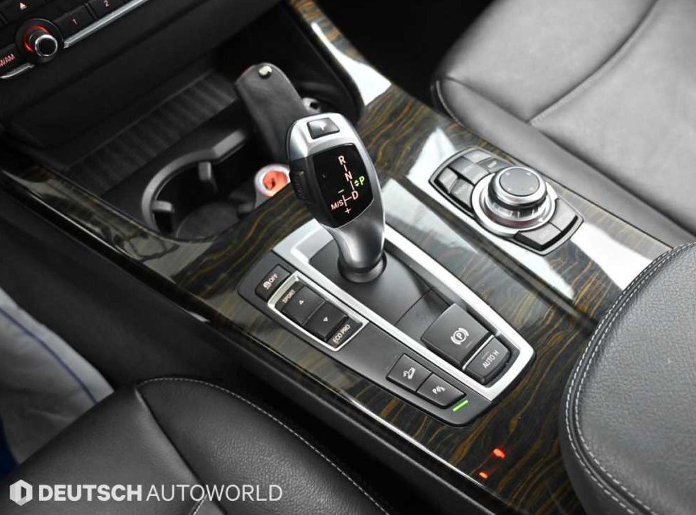 BMW X3 xDrive 20d 하이 사진 9
