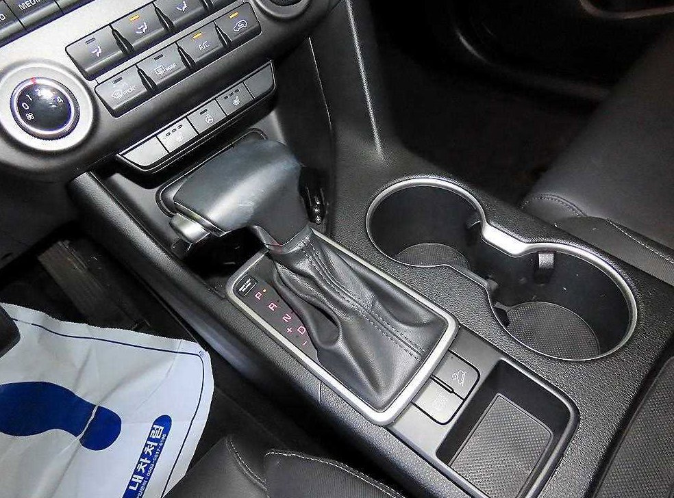 기아 스포티지 가솔린 2.0 2WD 노블레스 사진 12