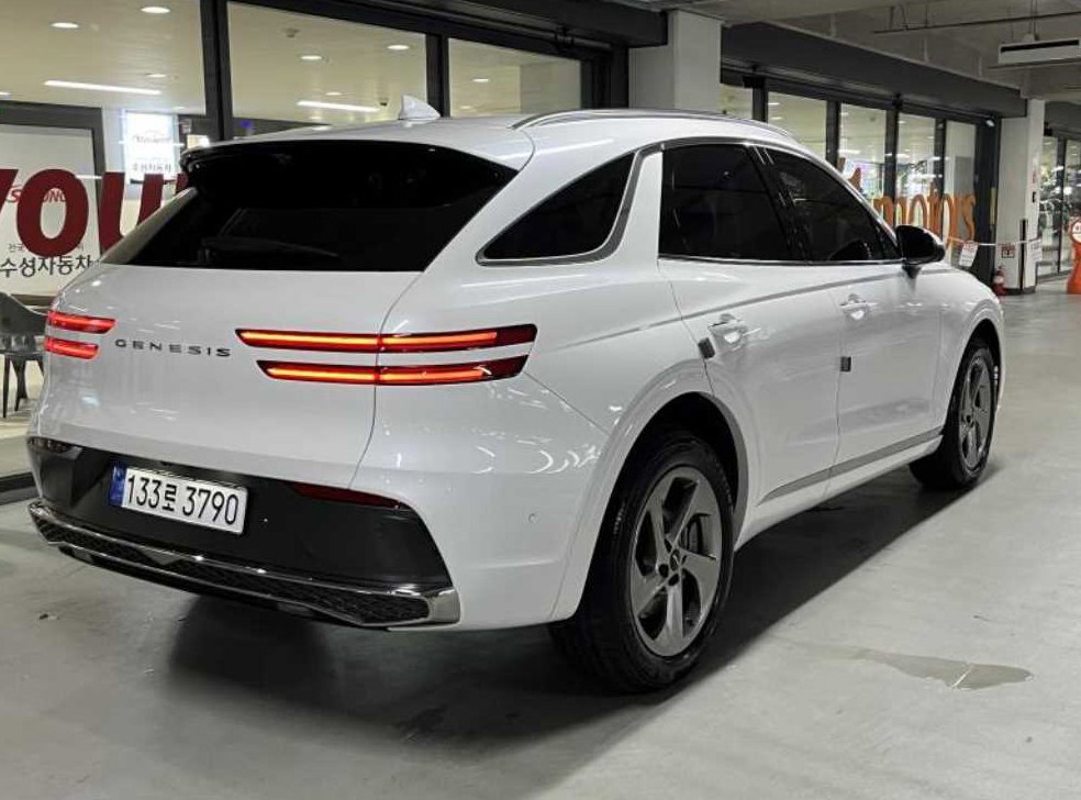 제네시스 GV70 2.5T 가솔린 AWD 사진 4