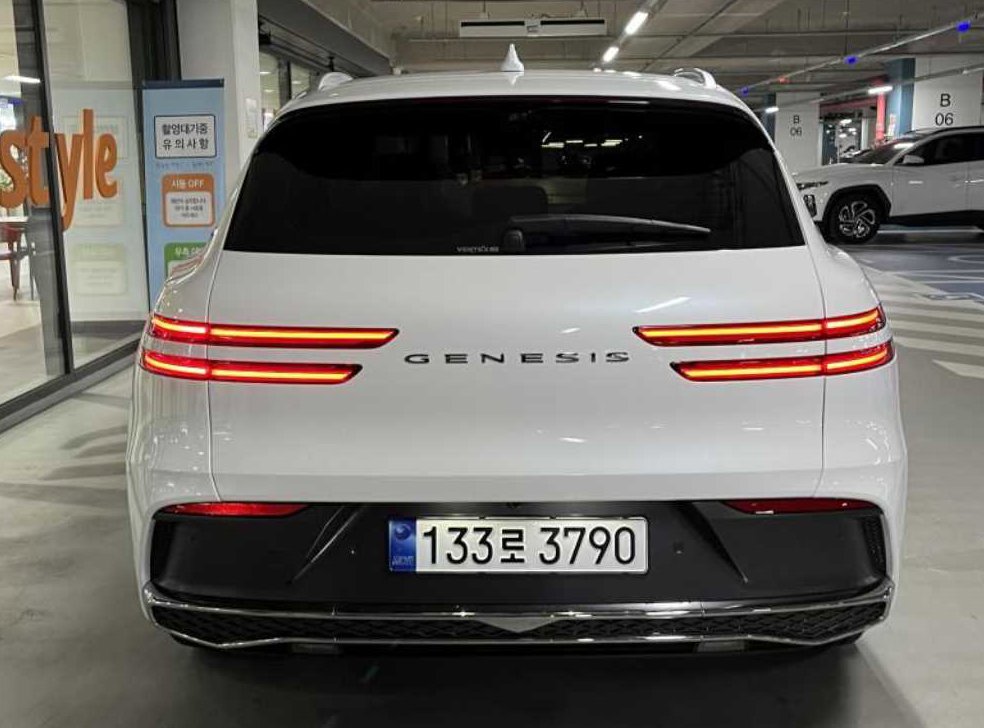 제네시스 GV70 2.5T 가솔린 AWD 사진 5