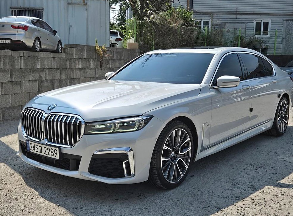 BMW 7시리즈 740Li xDrive M SPORT 스포츠 사진 2