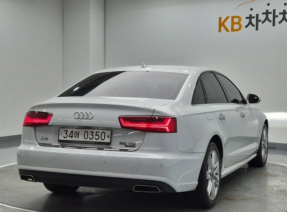 아우디 A6 35 TDI 콰트로 사진 3