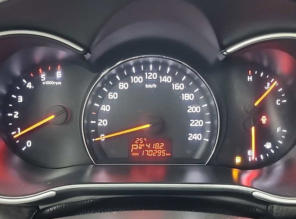 기아 쏘렌토 2WD 2.0 LX 사진 6