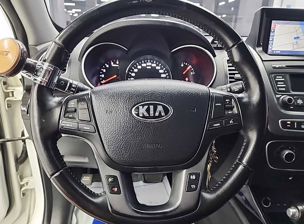 기아 쏘렌토 2WD 2.0 LX 사진 9