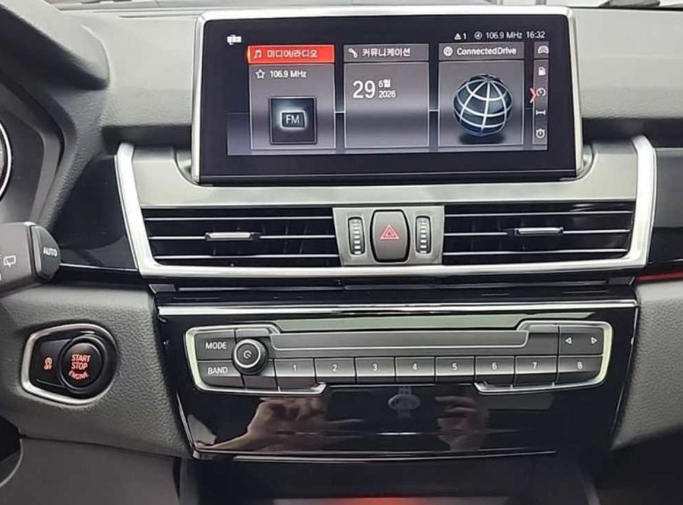 BMW 2시리즈 어드밴티지 사진 10