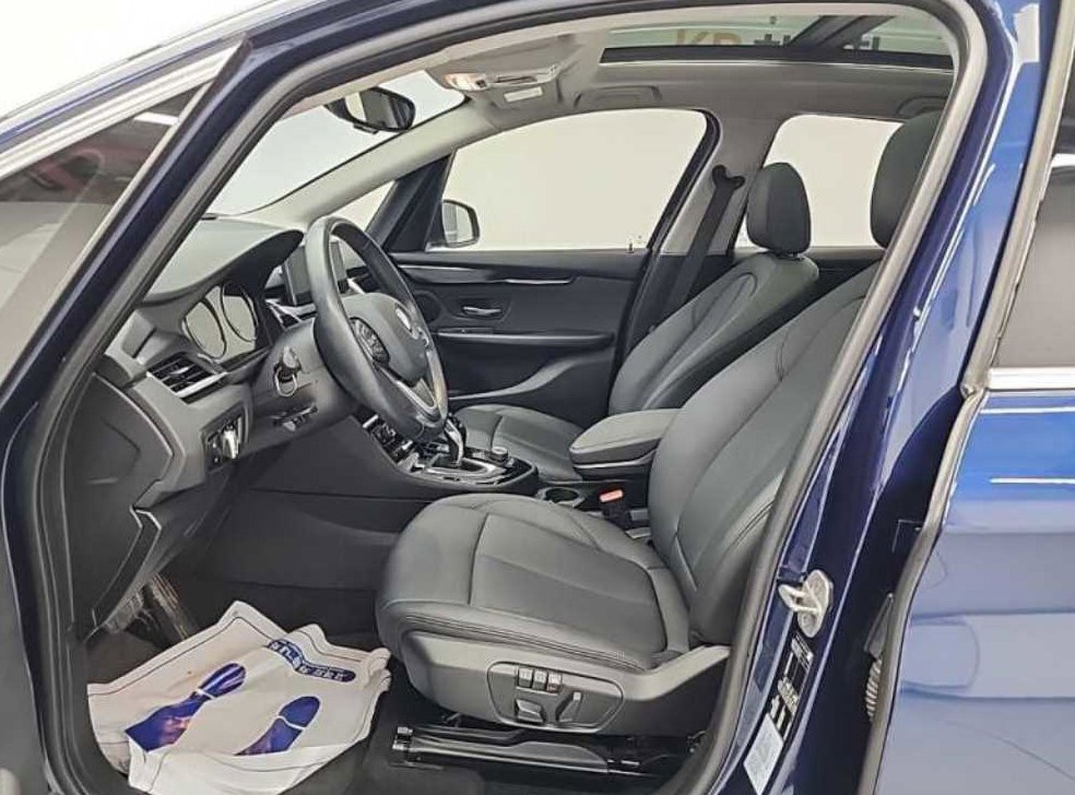 BMW 2시리즈 어드밴티지 사진 11