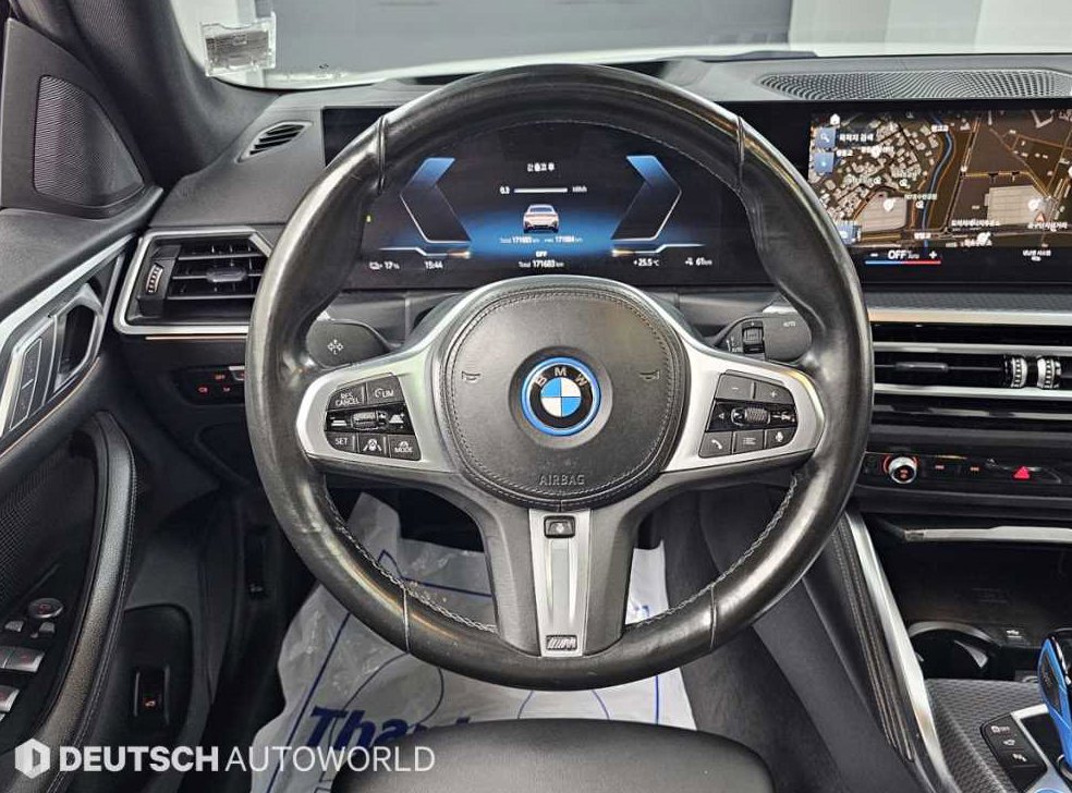 BMW i4 eDrive 40 사진 13