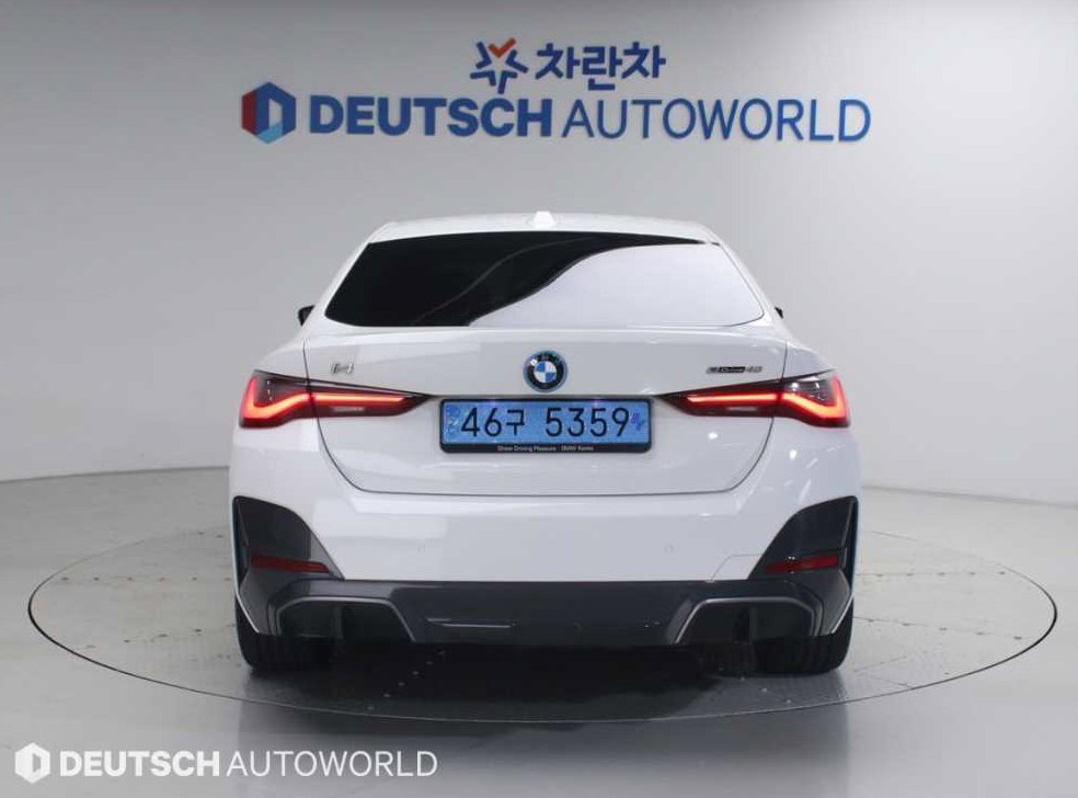 BMW i4 eDrive 40 사진 4