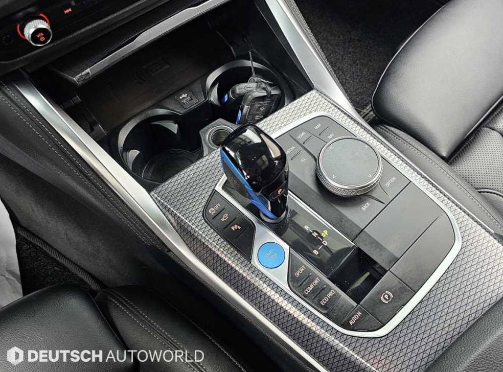 BMW i4 eDrive 40 사진 9