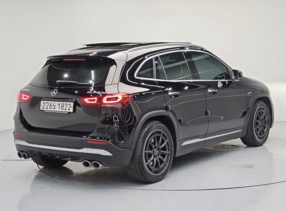 벤츠 GLA 클래스 GLA45 AMG 4MATIC + 사진 4