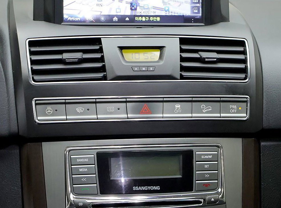 KG모빌리티(쌍용)  렉스턴 2.0  4WD RX7 사진 15