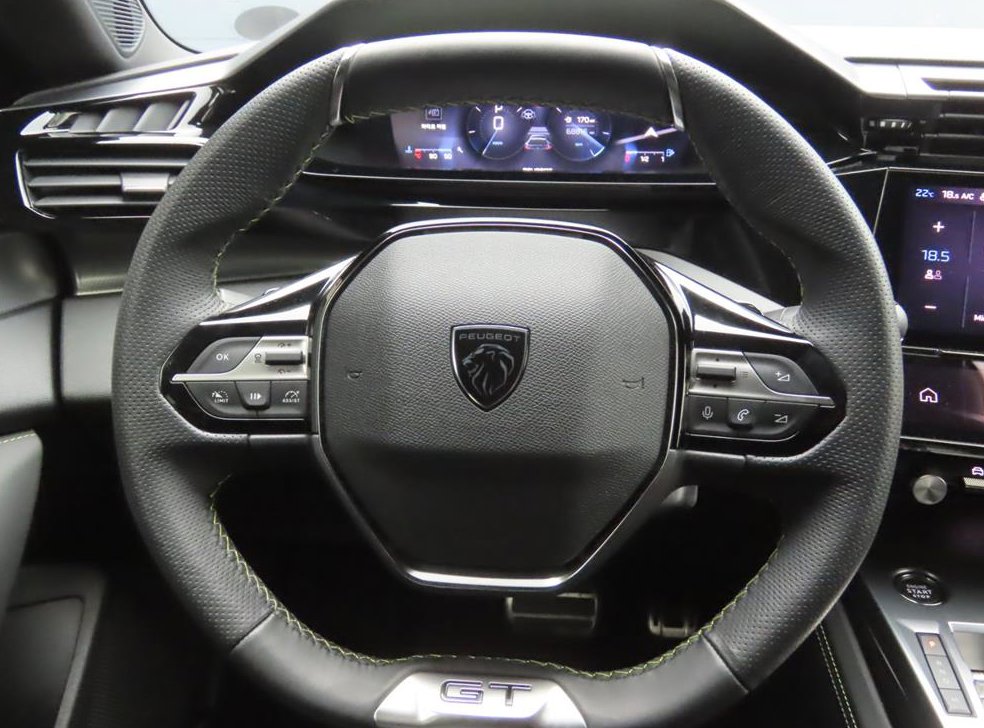 푸조 408 1.2 Pure Tech GT 사진 10