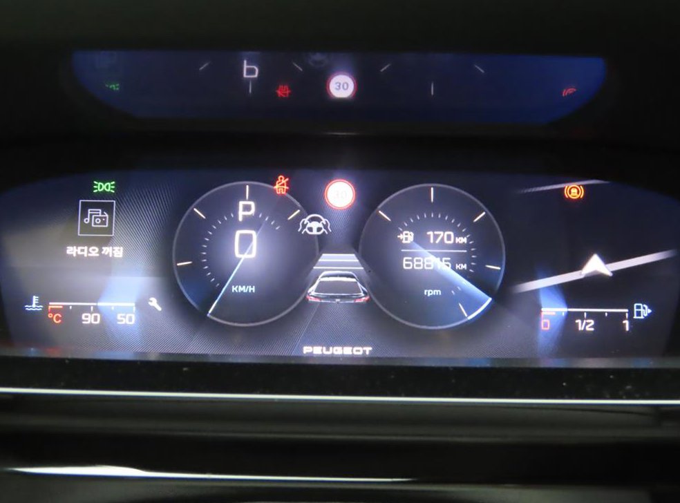 푸조 408 1.2 Pure Tech GT 사진 9