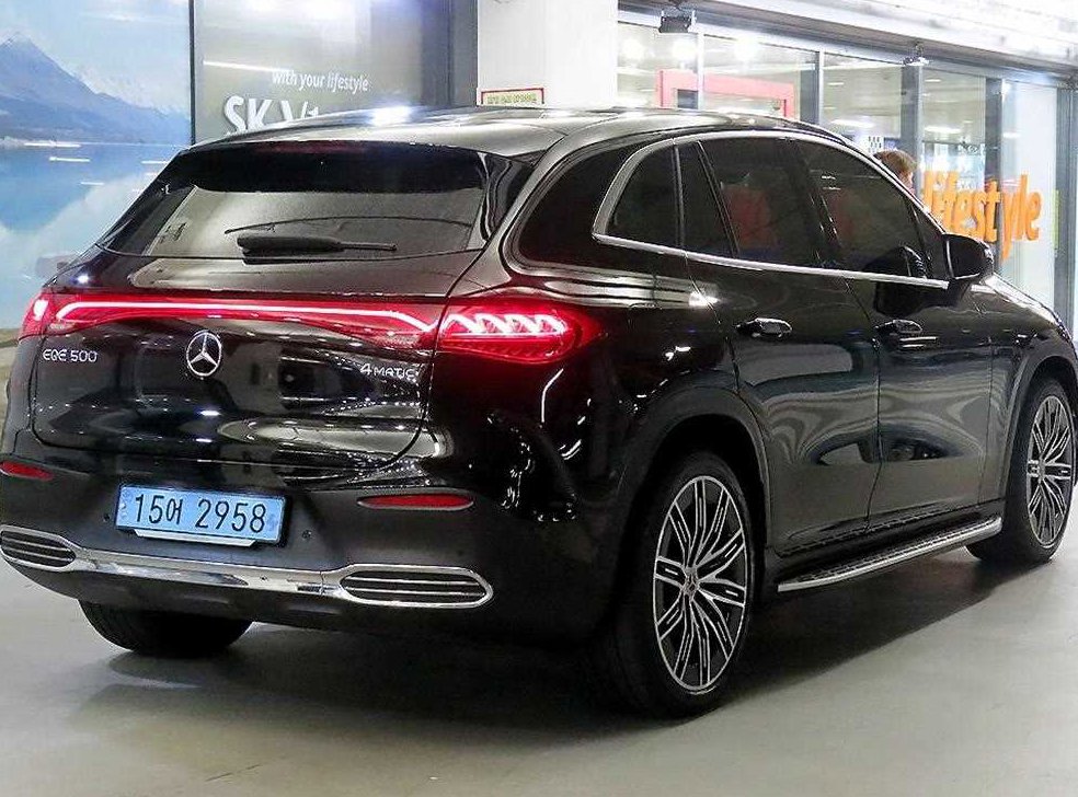 벤츠 EQE EQE500 4MATIC 사진 4