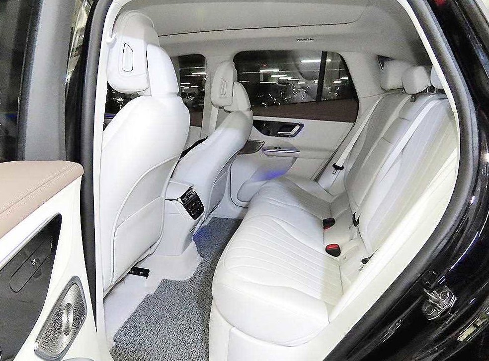 벤츠 EQE EQE500 4MATIC 사진 7