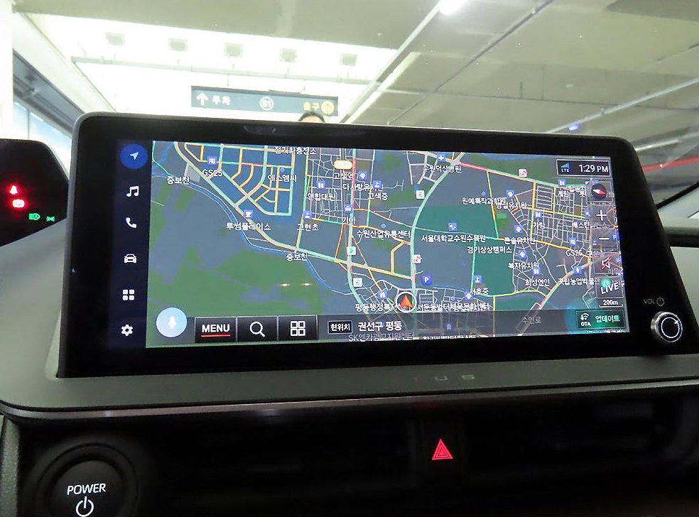 토요타 프리우스 2.0 PHEV SE 사진 12