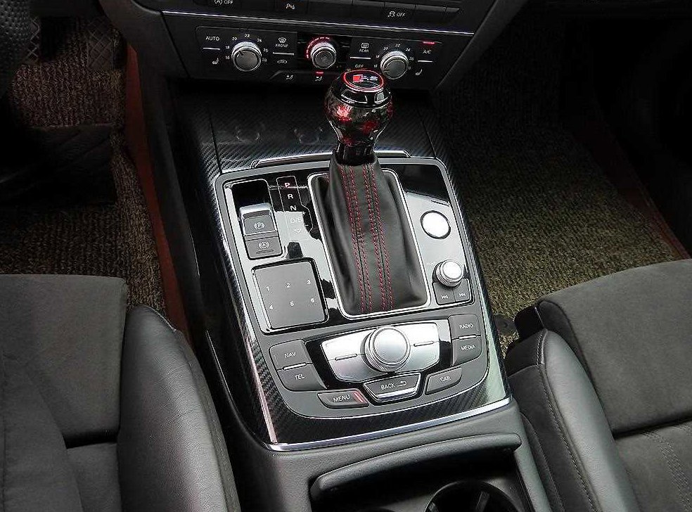 아우디 A6 40 TDI 콰트로 사진 11