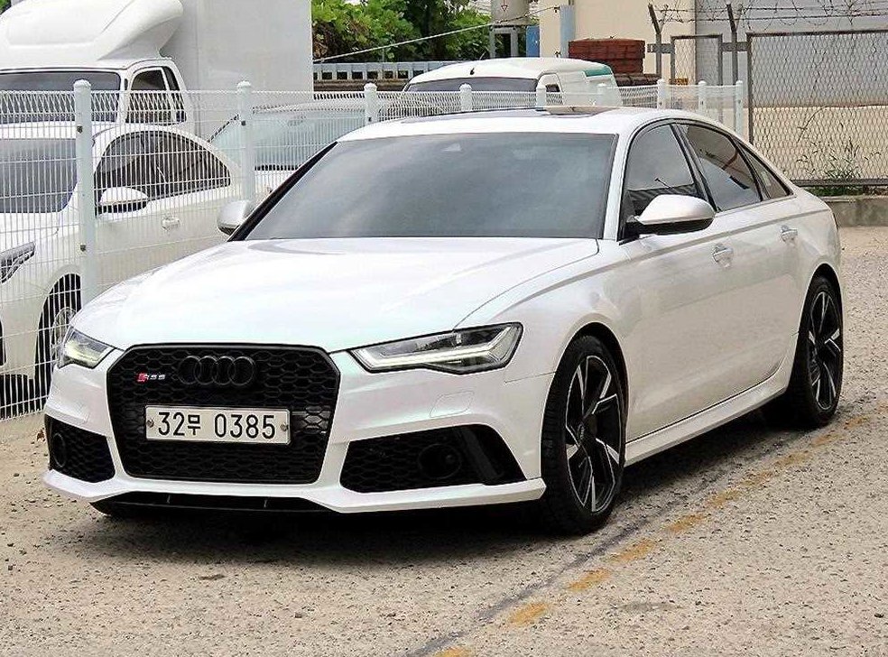 아우디 A6 40 TDI 콰트로 사진 2