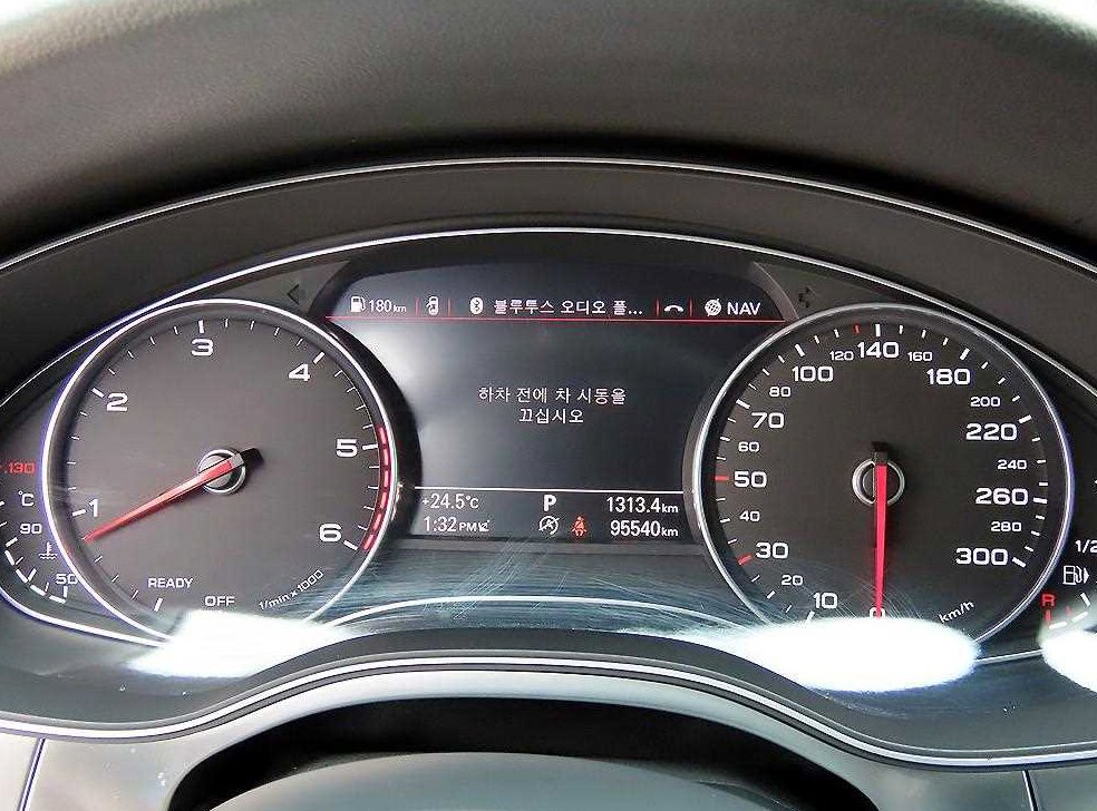 아우디 A6 40 TDI 콰트로 사진 9