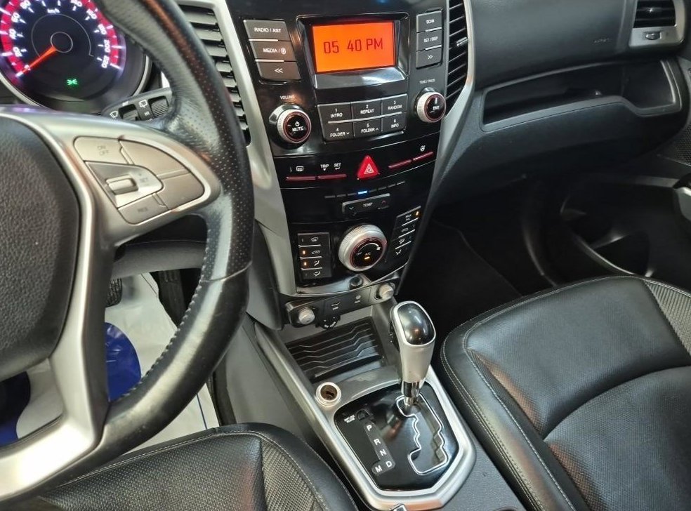 KG모빌리티(쌍용)  티볼리 디젤 2WD 1.6 VX 사진 10