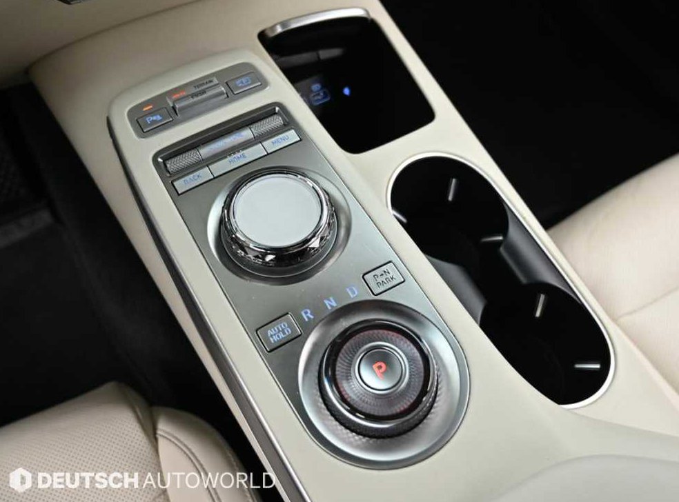 제네시스 GV70 e-AWD 사진 10