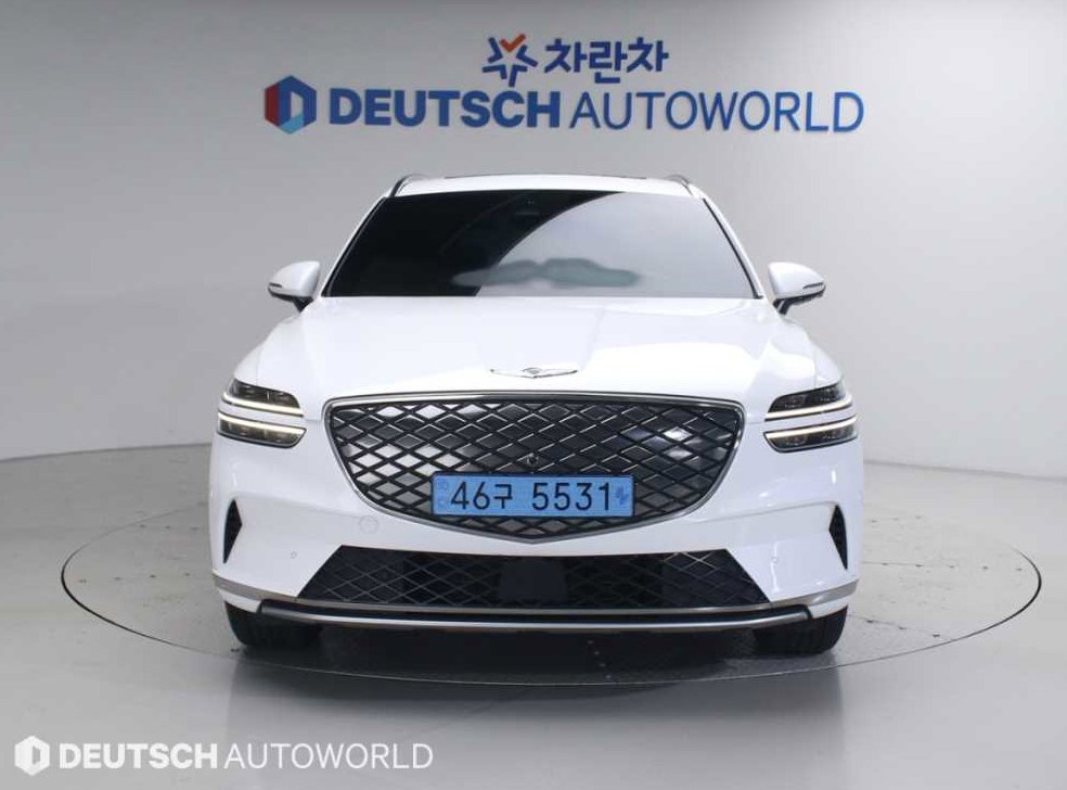 제네시스 GV70 e-AWD 사진 4