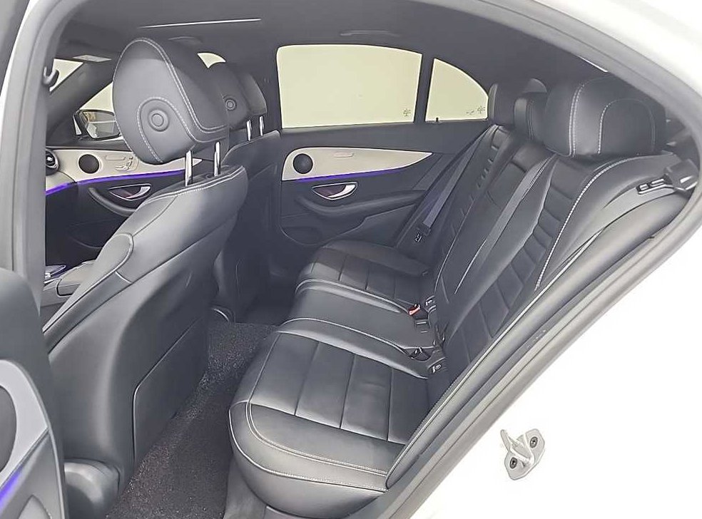 벤츠 E 클래스 E250 아방가르드 사진 12