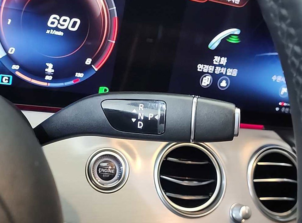 벤츠 E 클래스 E250 아방가르드 사진 8
