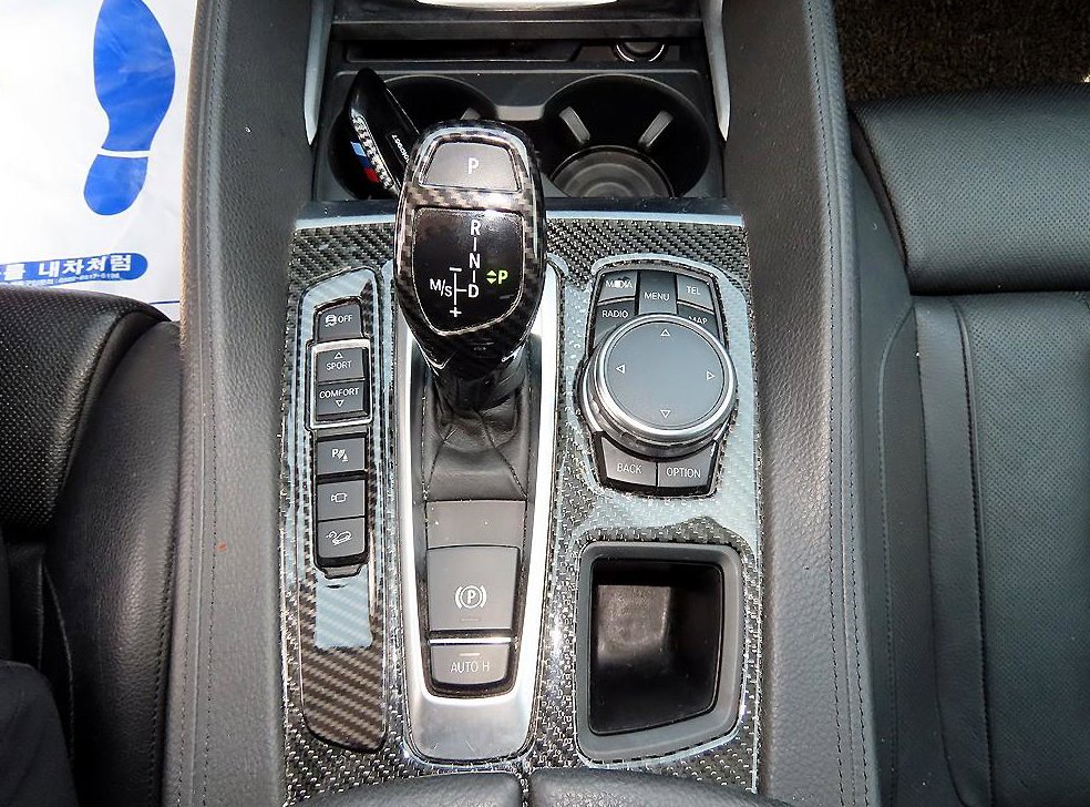 BMW X6 xDrive 40d 사진 11