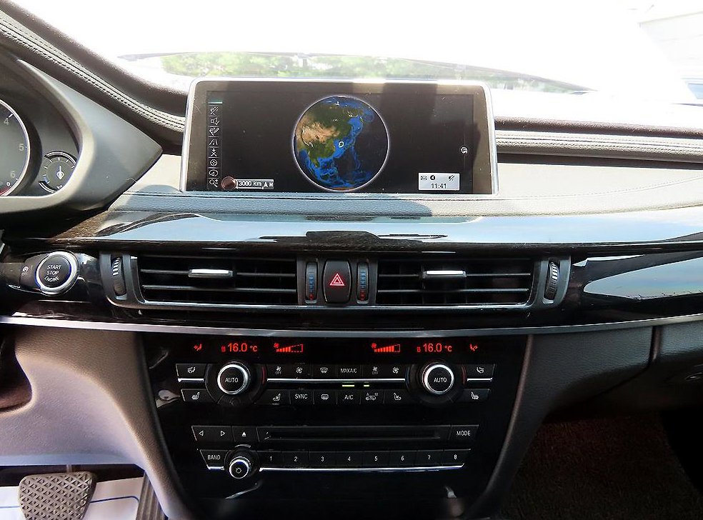 BMW X6 xDrive 40d 사진 14