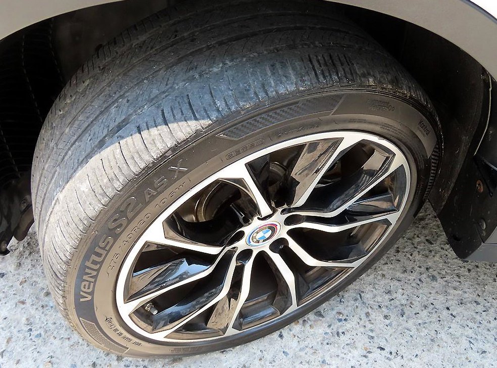 BMW X6 xDrive 40d 사진 20