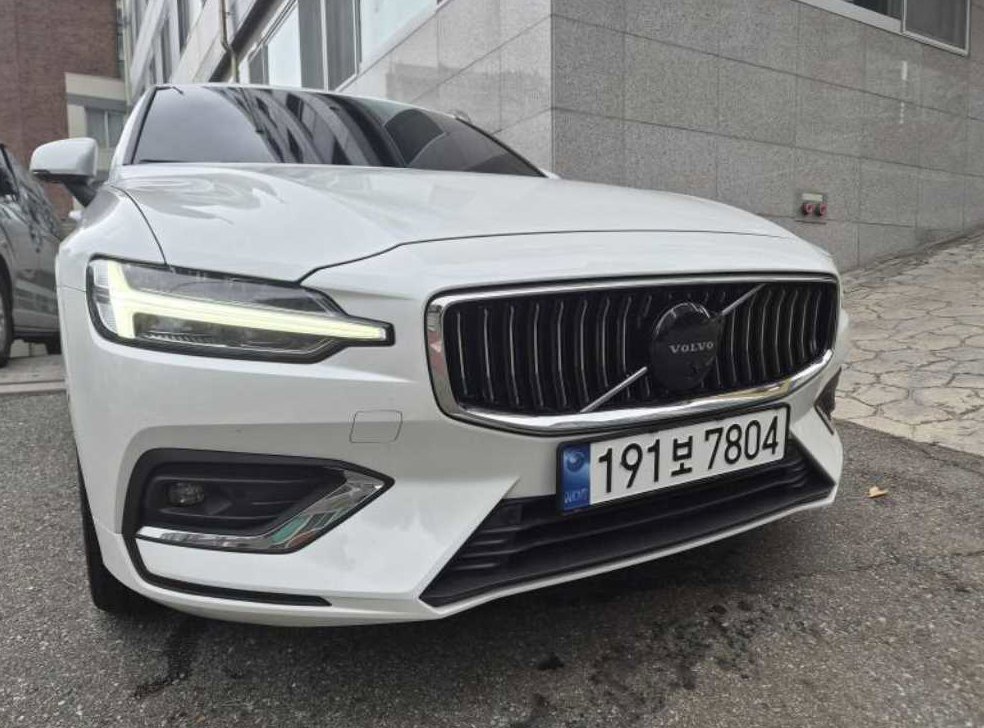 볼보 S60 B5 얼티메이트 브라이트