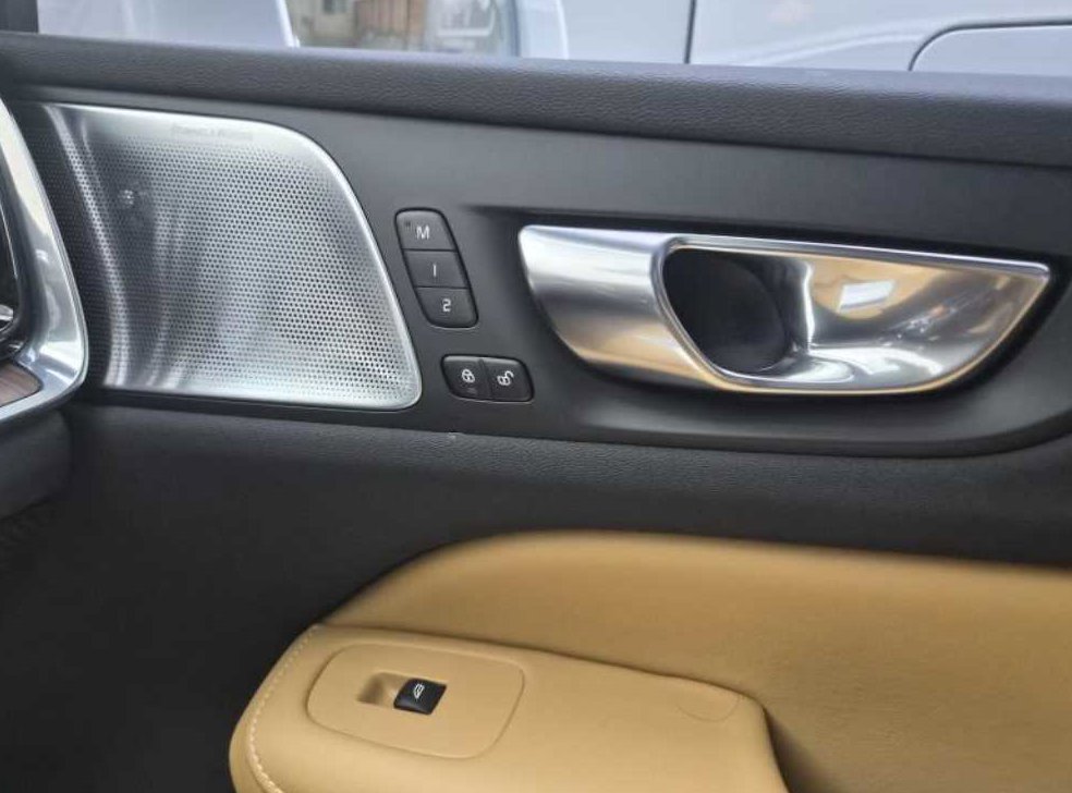 볼보 S60 B5 얼티메이트 브라이트 사진 16