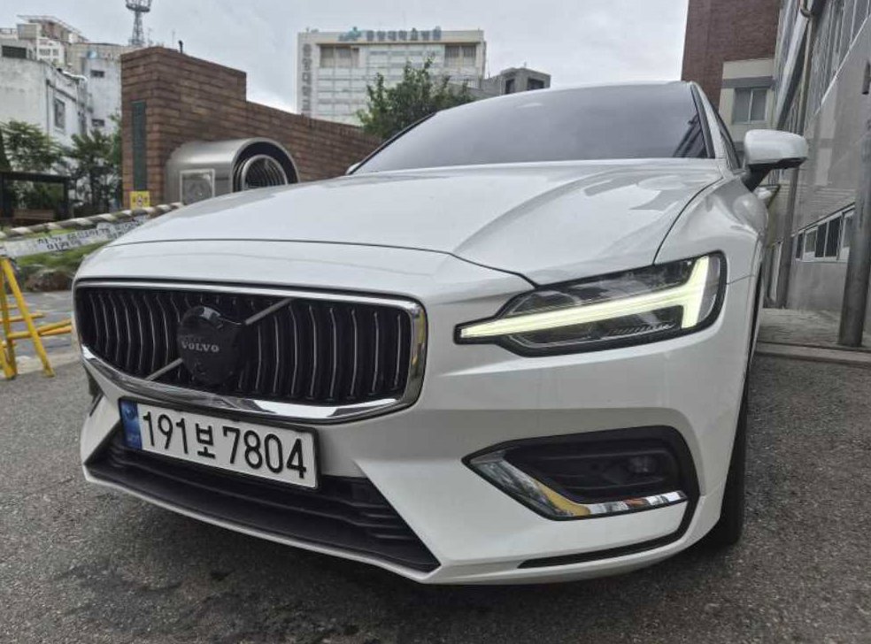 볼보 S60 B5 얼티메이트 브라이트 사진 2