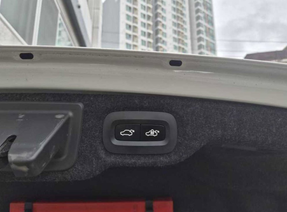 볼보 S60 B5 얼티메이트 브라이트 사진 5