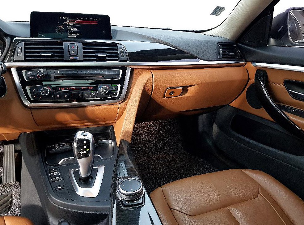 BMW 4시리즈 420d 그란쿠페 럭셔리 사진 9