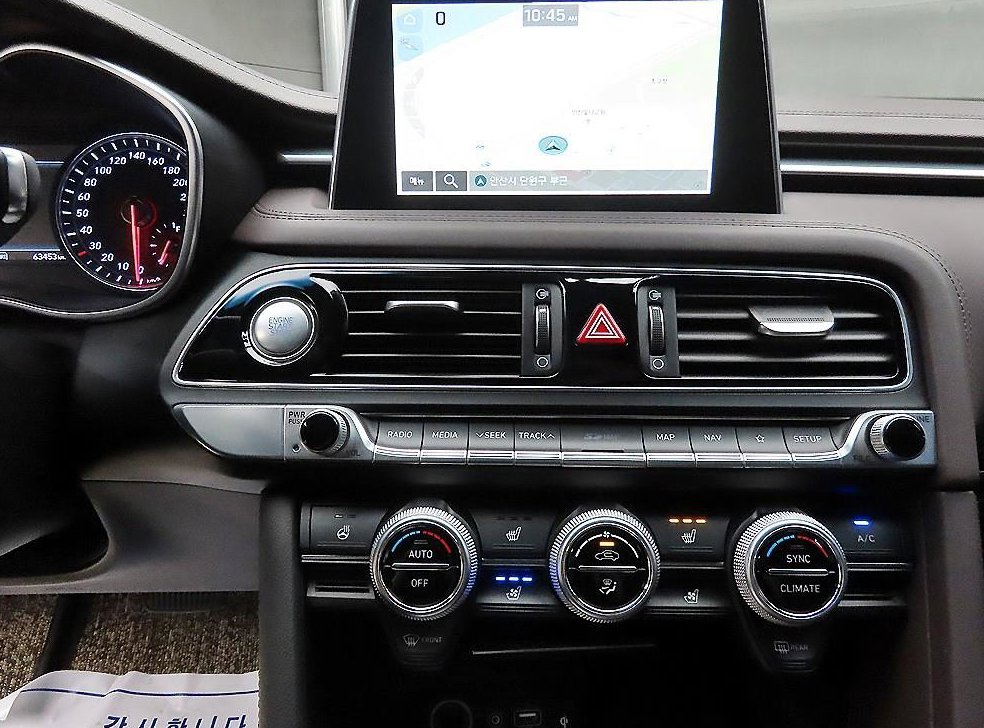 제네시스 G70 2.0T AWD 사진 15