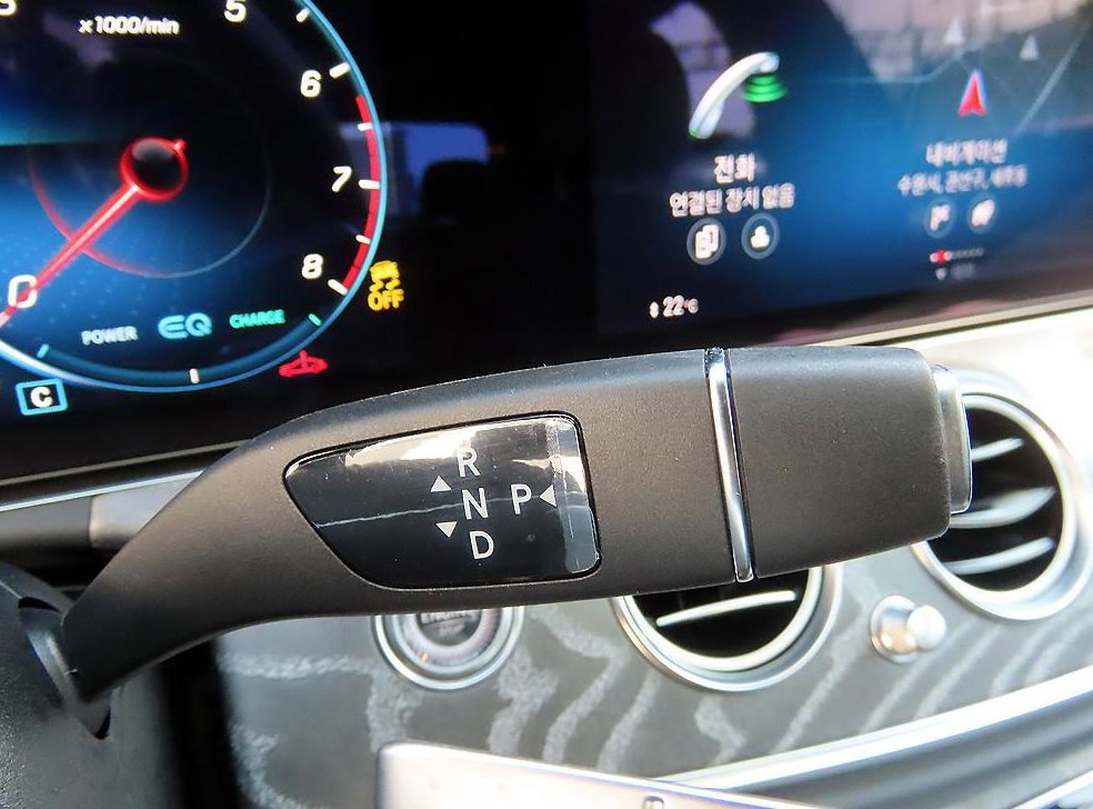 벤츠 E 클래스 E350 4MATIC 아방가르드 사진 11