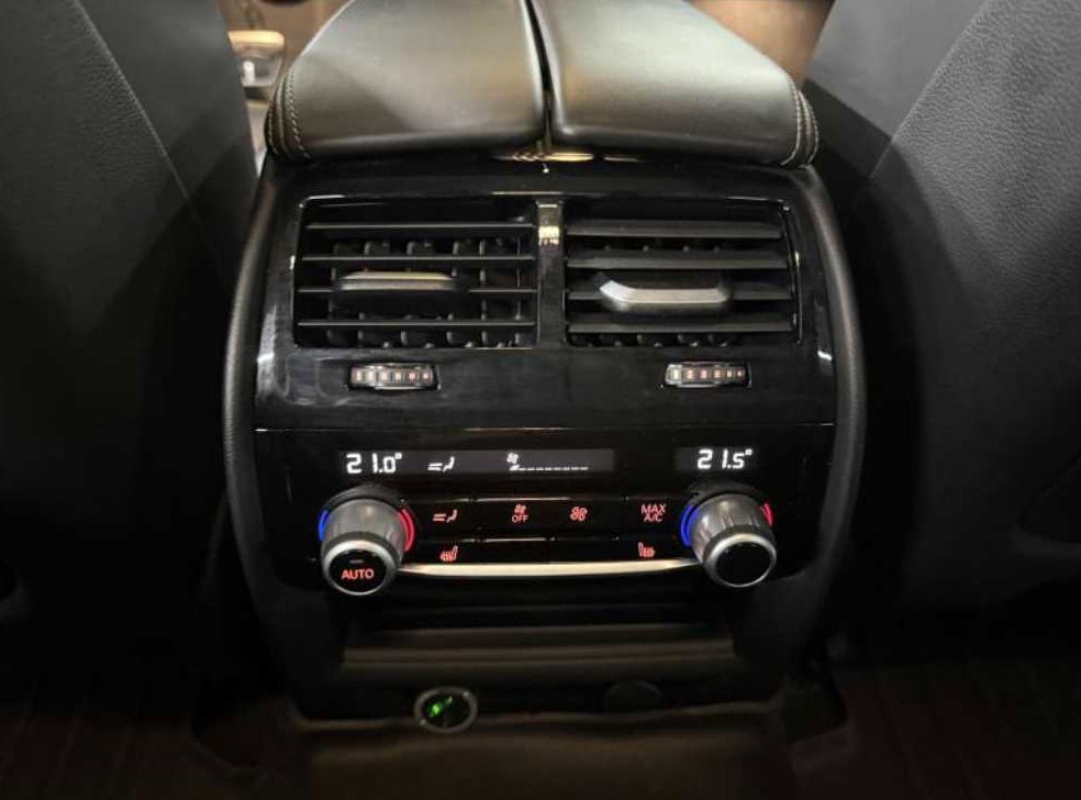BMW 5시리즈 540i xDrive 럭셔리 플러스 사진 17