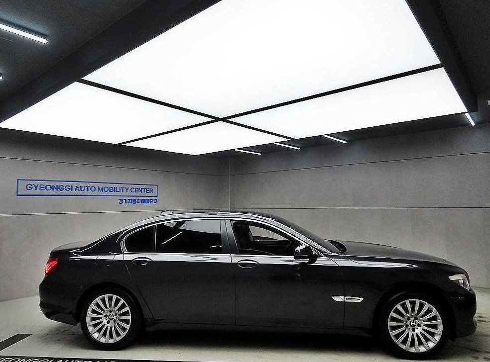 BMW 7시리즈 740 사진 2
