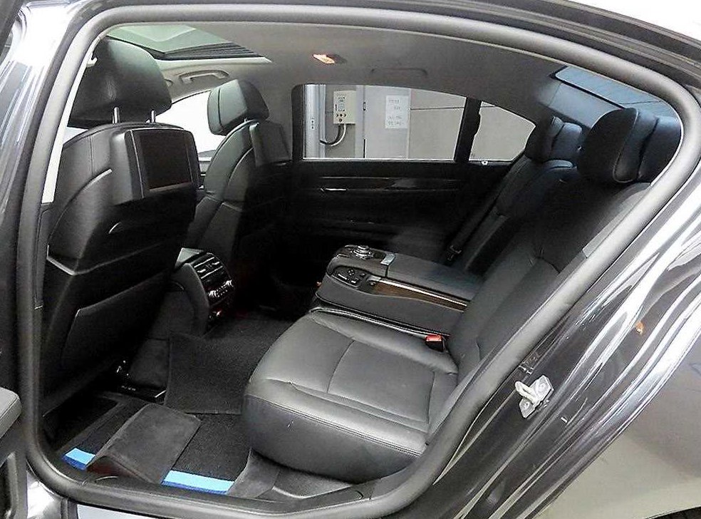 BMW 7시리즈 740 사진 6