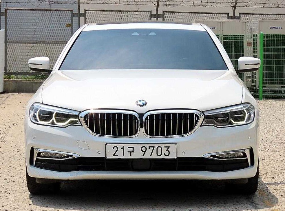 BMW 5시리즈 520d 럭셔리 스페셜 에디션