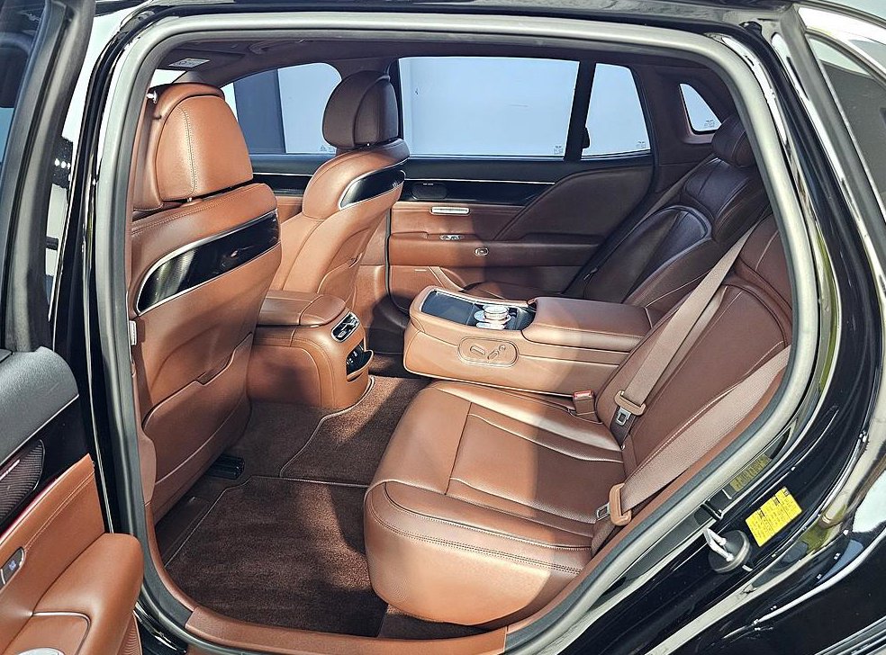 제네시스 G90 3.5T GDI AWD 사진 9
