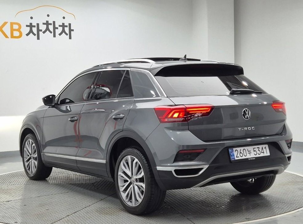 폭스바겐 티록 2.0 TDI 프레스티지 사진 2