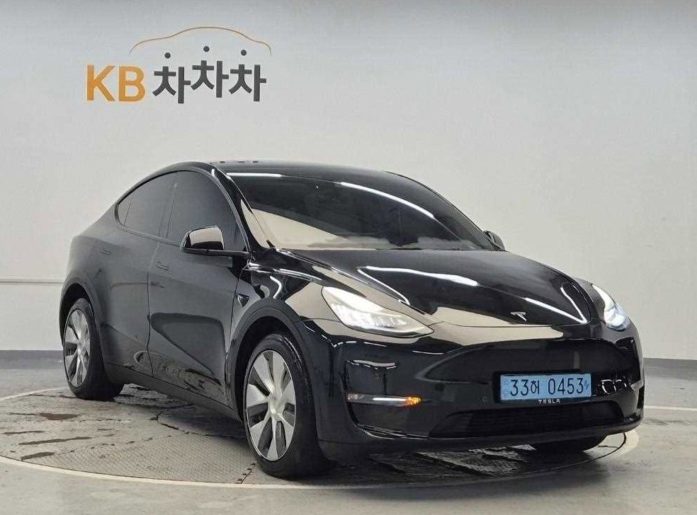 테슬라 모델 Y 롱 레인지 사진 4