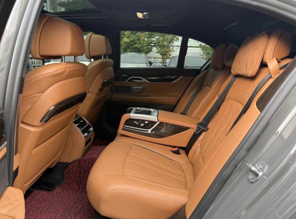 BMW 7시리즈 730d xDrive 디자인 퓨어 엑설런스 사진 10